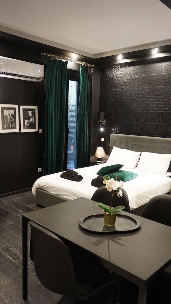 Exclusive Design Studio With Yard Athen Eksteriør bilde